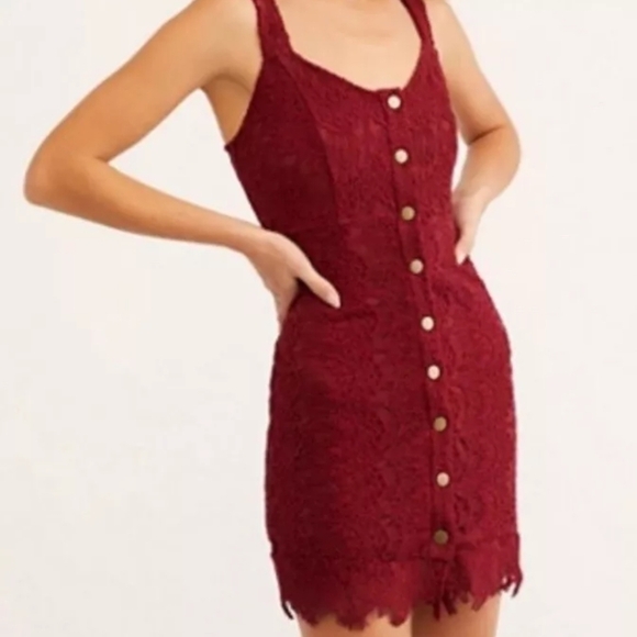 Free People Mini Bodycon Lace Crochet  Sleeveless Sweetheart Neck Wine S NWT - Picture 2 of 12